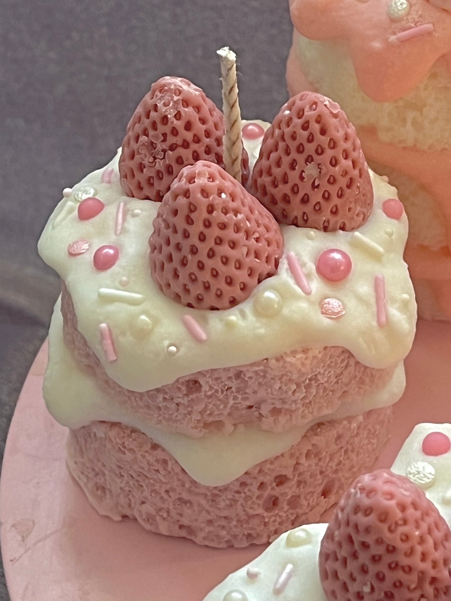 Strawberry Kiwi Scented Dessert Candles (Customizable)